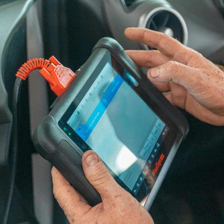 Computerized car diagnostics service in Dubai